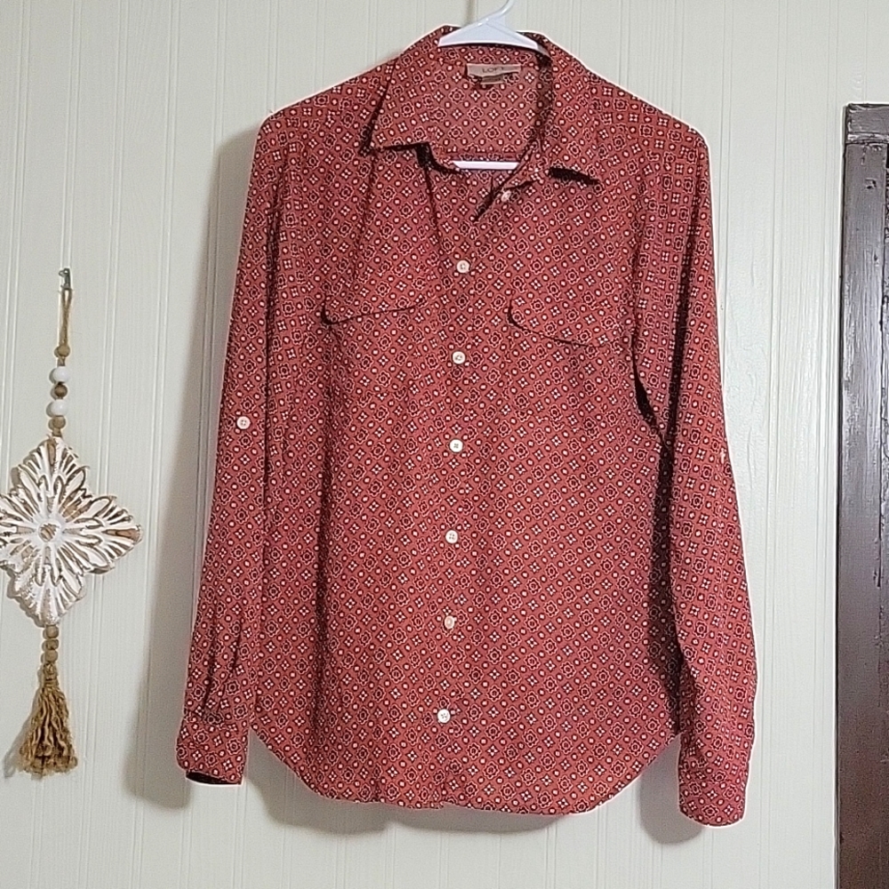 Ann Taylor  LOFT Button down
